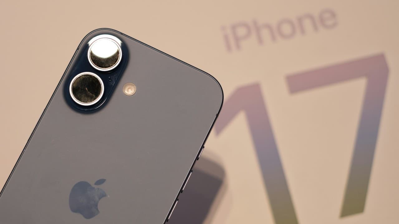Apple iPhone 17e